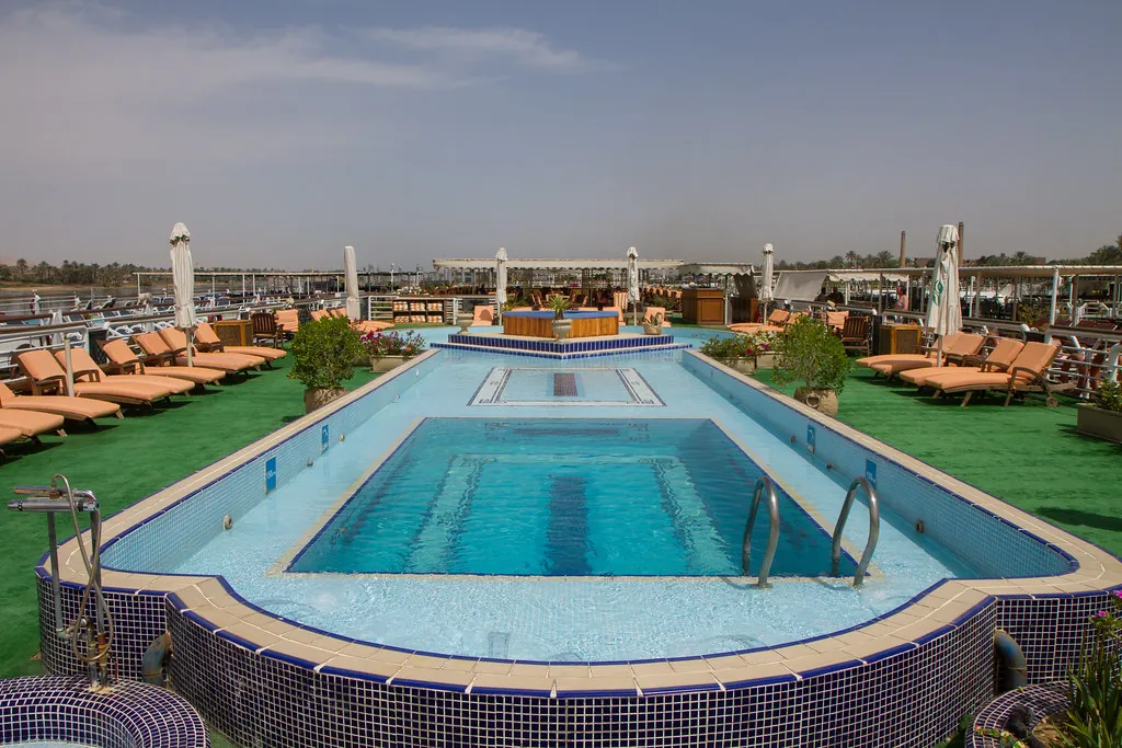 5 Days Nile River Cruise from Luxor to Aswan