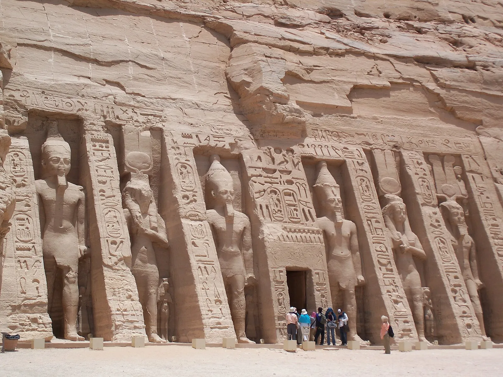 2-Day Aswan and Abu Simbel Tour from Luxor – photo 3