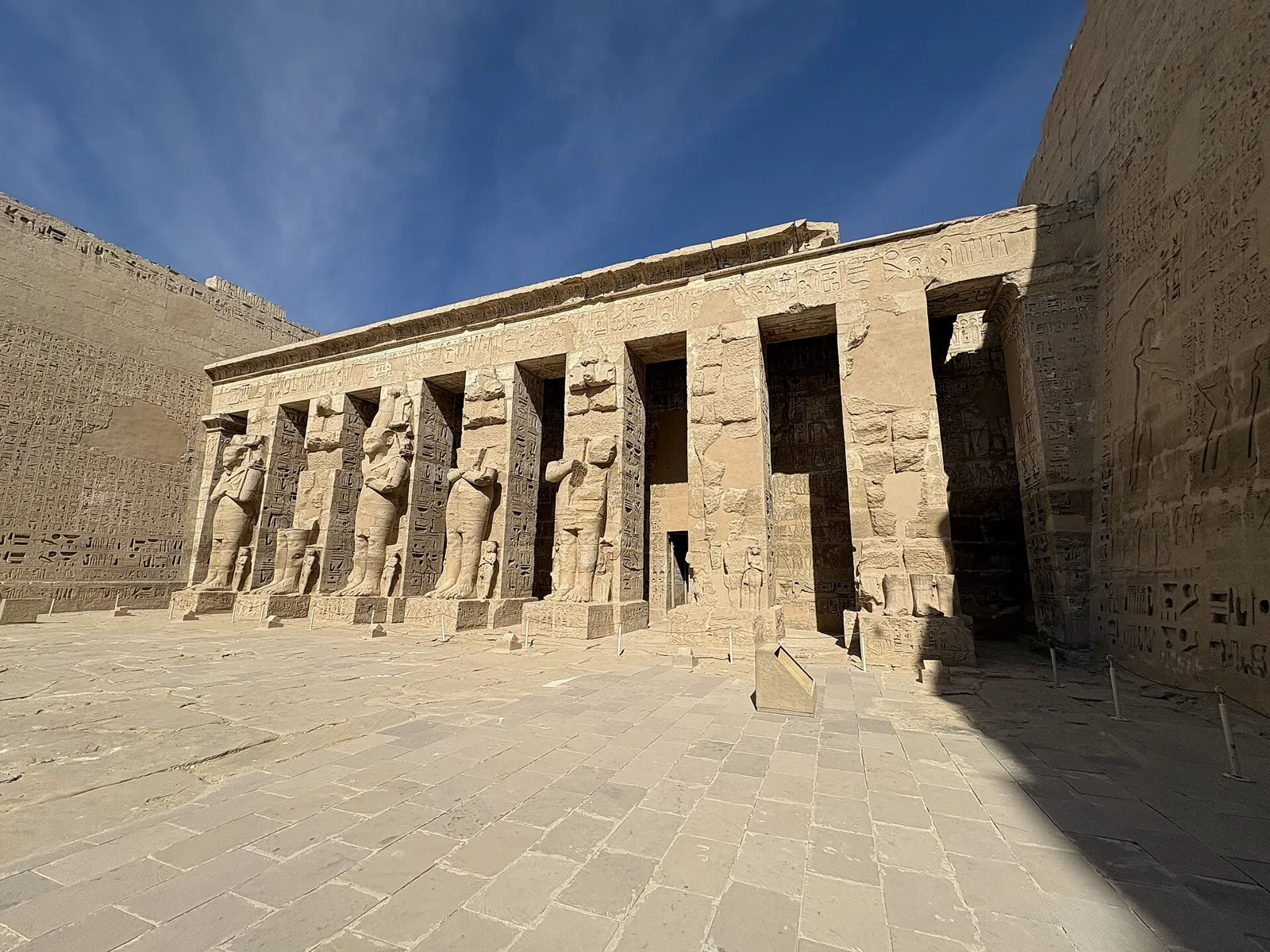 Valley of the Queens, Medinet Habu & Ramesseum Tour – photo 3
