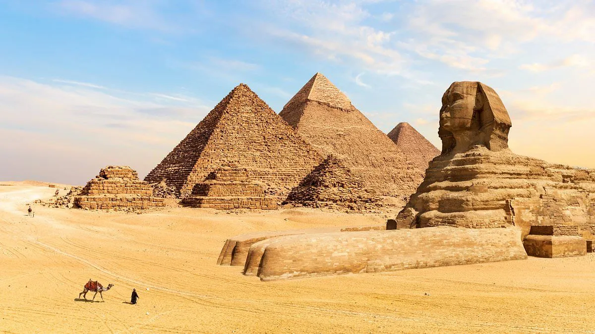 2-Day Cairo and Alexandria Tour from Luxor by Plane – photo 3