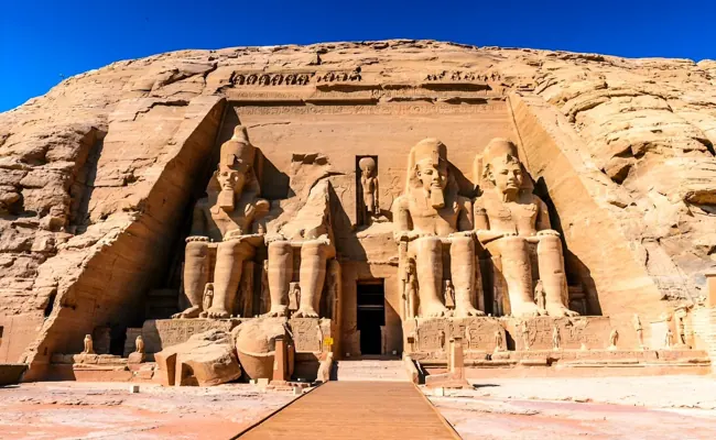 2-Day Luxor and Abu Simbel Trip from Marsa Alam