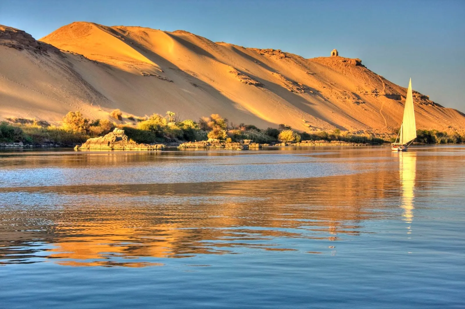 Aswan Felucca Ride Around Elephantine Island – photo 2