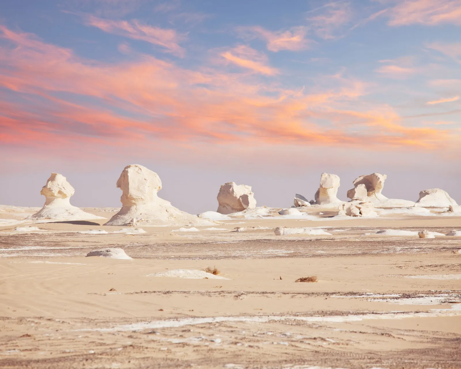Bahariya and White Desert Overnight Safari from Cairo