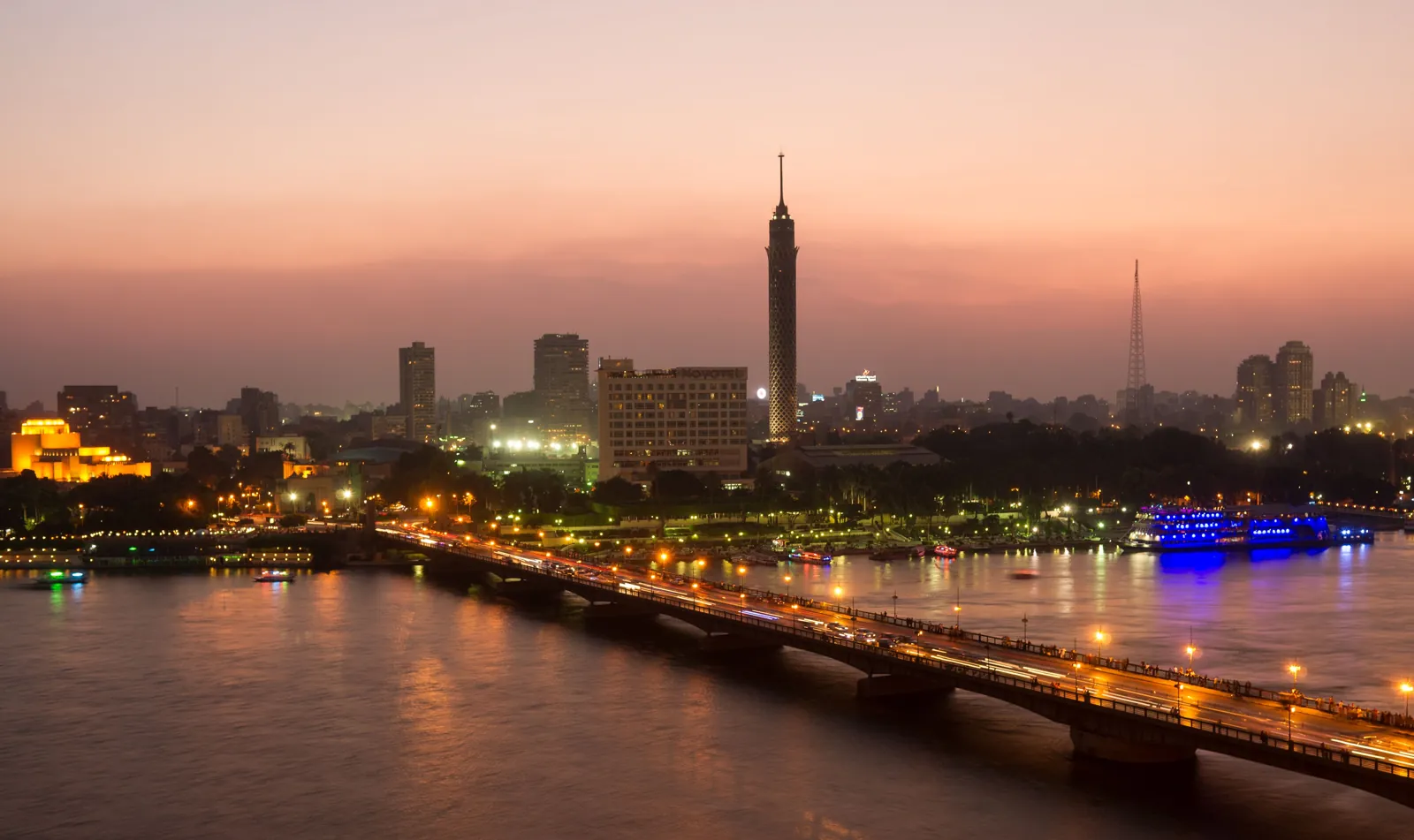 Cairo Stopover Tour: Pyramids, Museums & Bazaar – photo 3