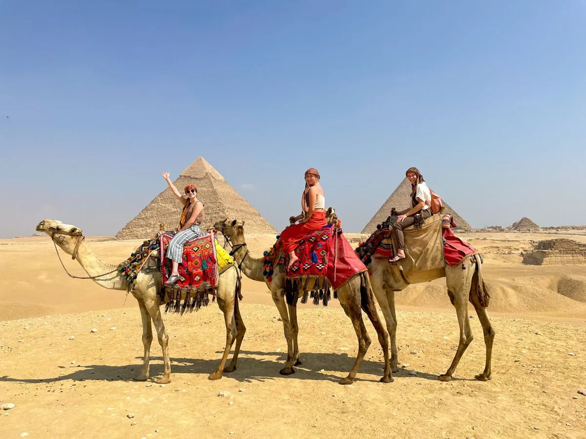 Camel or Horse Ride at the Giza Pyramids – photo 2