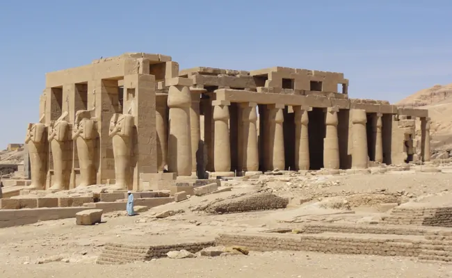 Valley of the Queens, Medinet Habu & Ramesseum Tour
