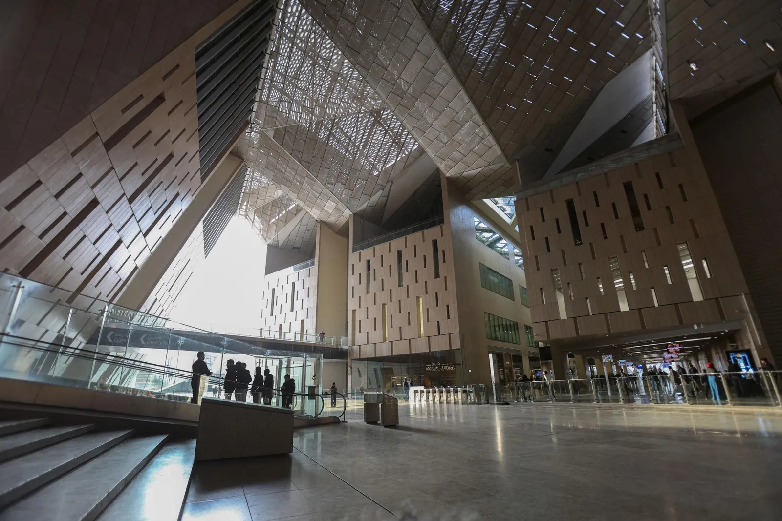 Grand Egyptian Museum & Pyramids Tour In Cairo – photo 3