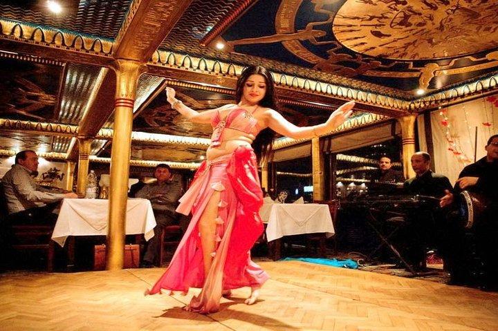 Luxury Cairo Dinner Nile Cruise With Entertainment Show